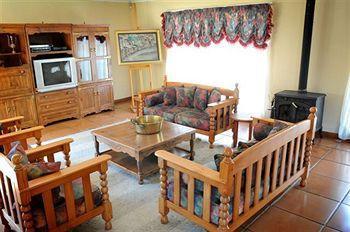 Peter'S Guesthouse Претория Экстерьер фото